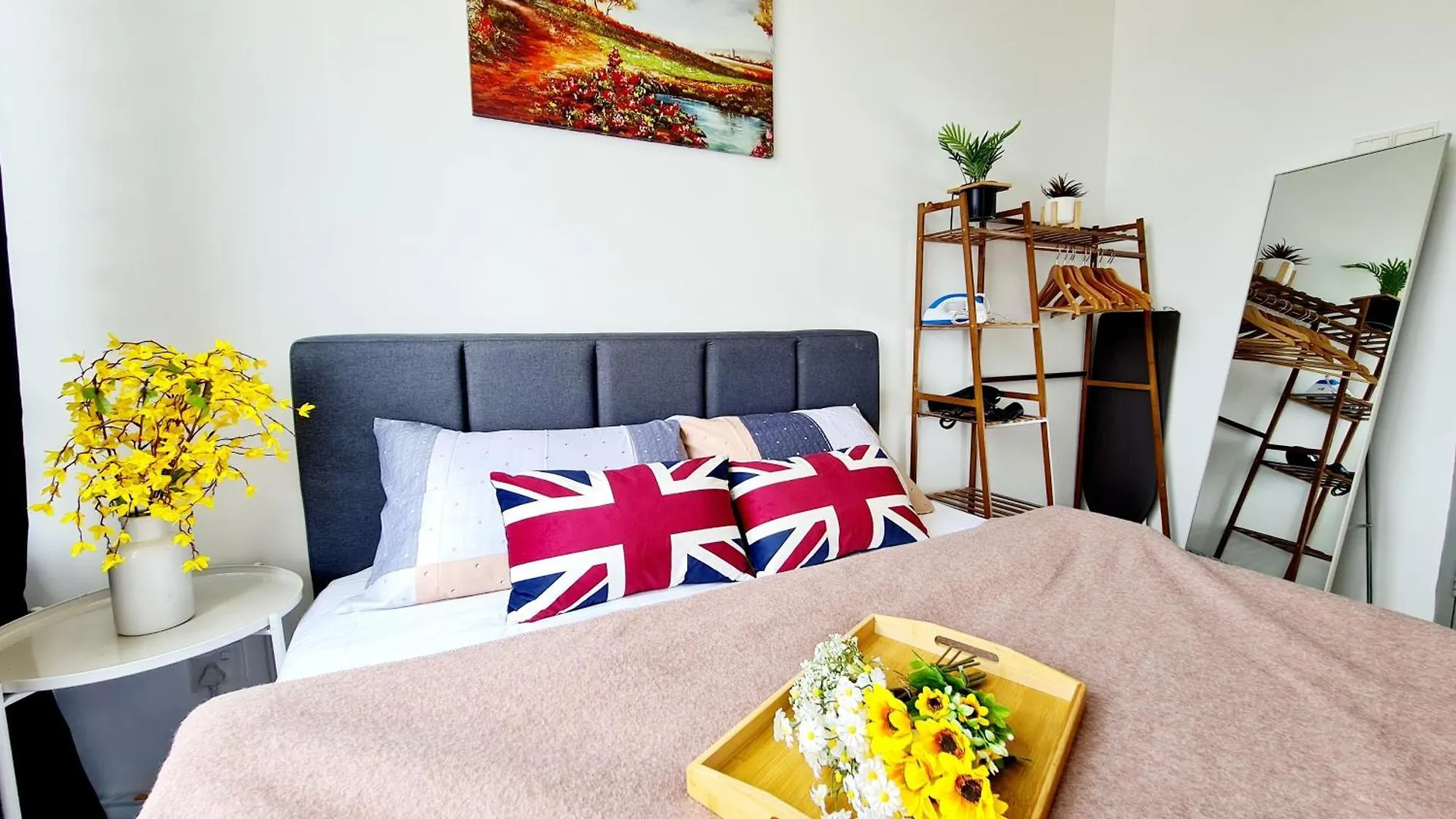 2 Rooms 6 Guest Vim3, Isp School Desa Parkcity, One Utama, Bandar Menjalara, Kepong, Sri Damansara, Mutiara Damansara, Damansara Perdana, Kota Damansara, Kuala Lumpur Lägenhet