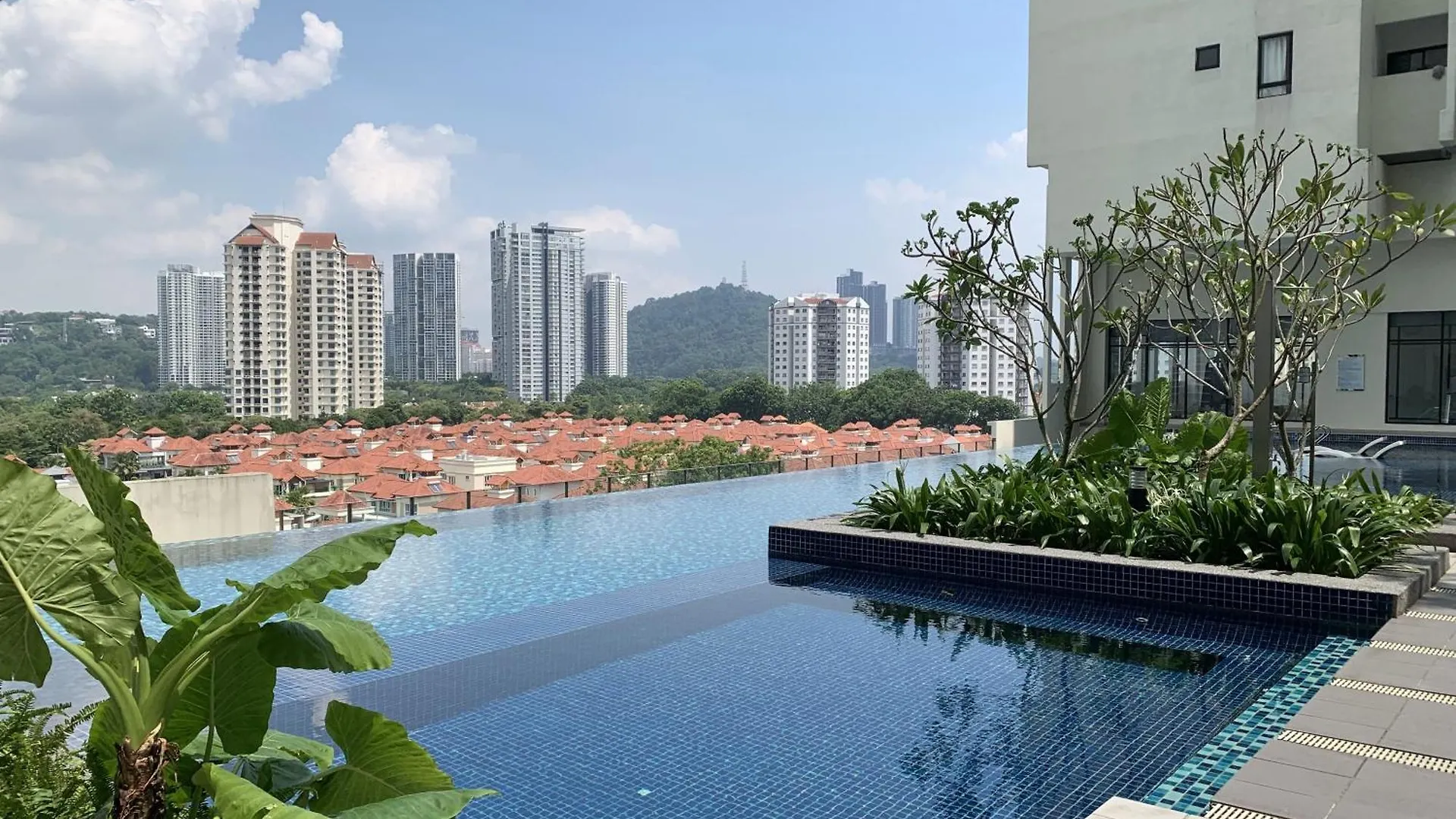 Apartment 2 Rooms 6 Guest Vim3, Isp School Desa Parkcity, One Utama, Bandar Menjalara, Kepong, Sri Damansara, Mutiara Damansara, Damansara Perdana, Kota Damansara, Kuala Lumpur